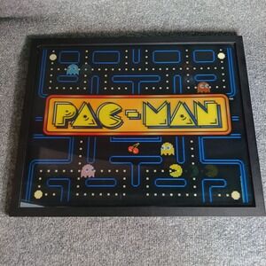 Pac Man Lenticular Framed Wall Art Retro Arcade Video Game 3D Motion 18x15